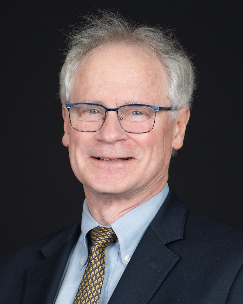 Christopher Drew Headshot of Christopher Drew